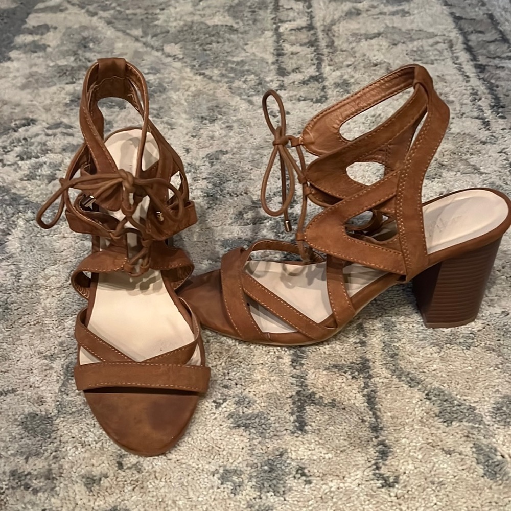 Ladies heels